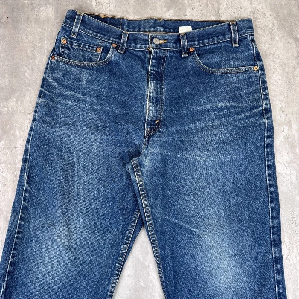 Vintage Levis 550 Jeans Mens 36x32 Blue Denim Faded Straight Fit Baggy USA 90s
